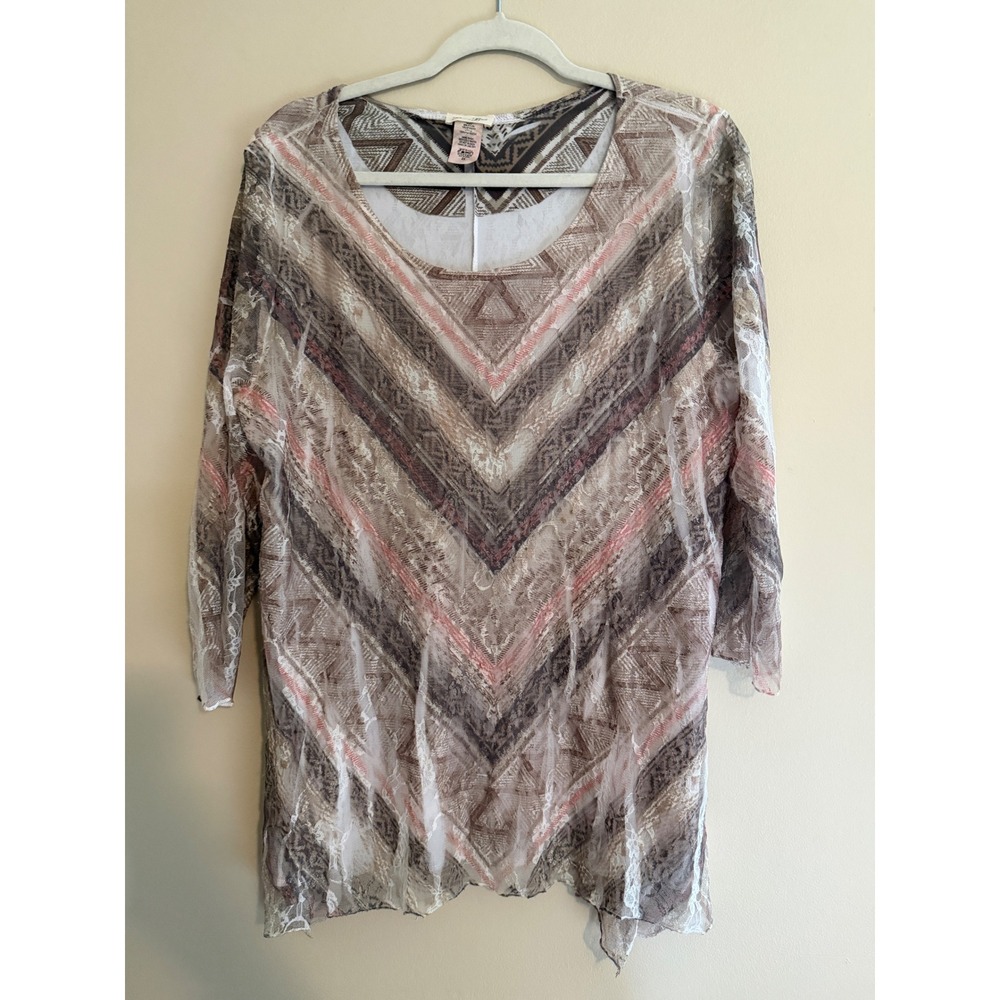Brittany Black Womens 2X Chevron Lace Tunic Top Black Brown Pink Boho Fall Flowy